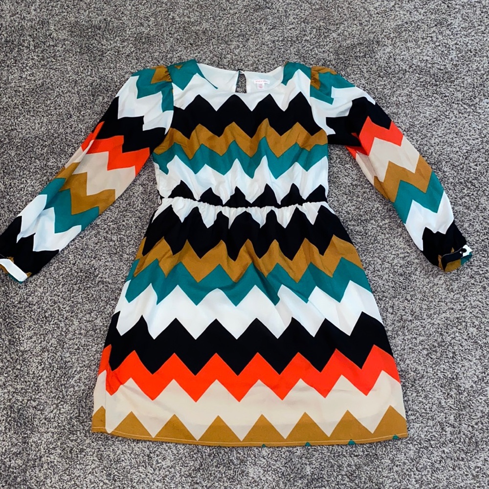 Multi-Color, Long Sleeve, chevron print dress